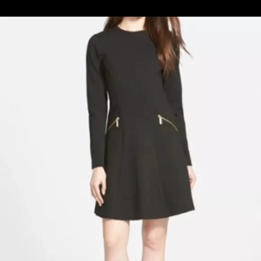 Michael Kors Longsleeve Little Black Dress Back Zip Closure Zip Pockets Size 4 - Picture 13 of 13